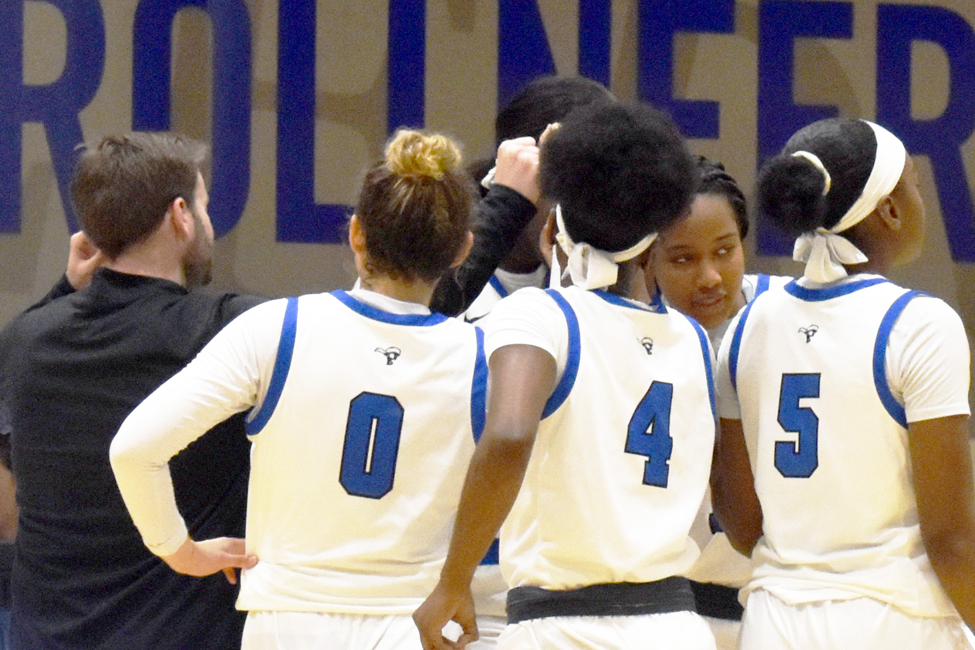 SMC Stifles Fisher in 105-33 Rout