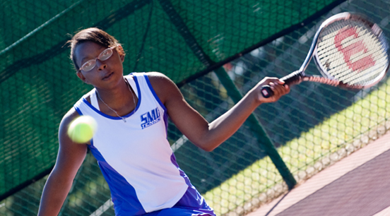 Ladies Tennis Loses Region to USC-L