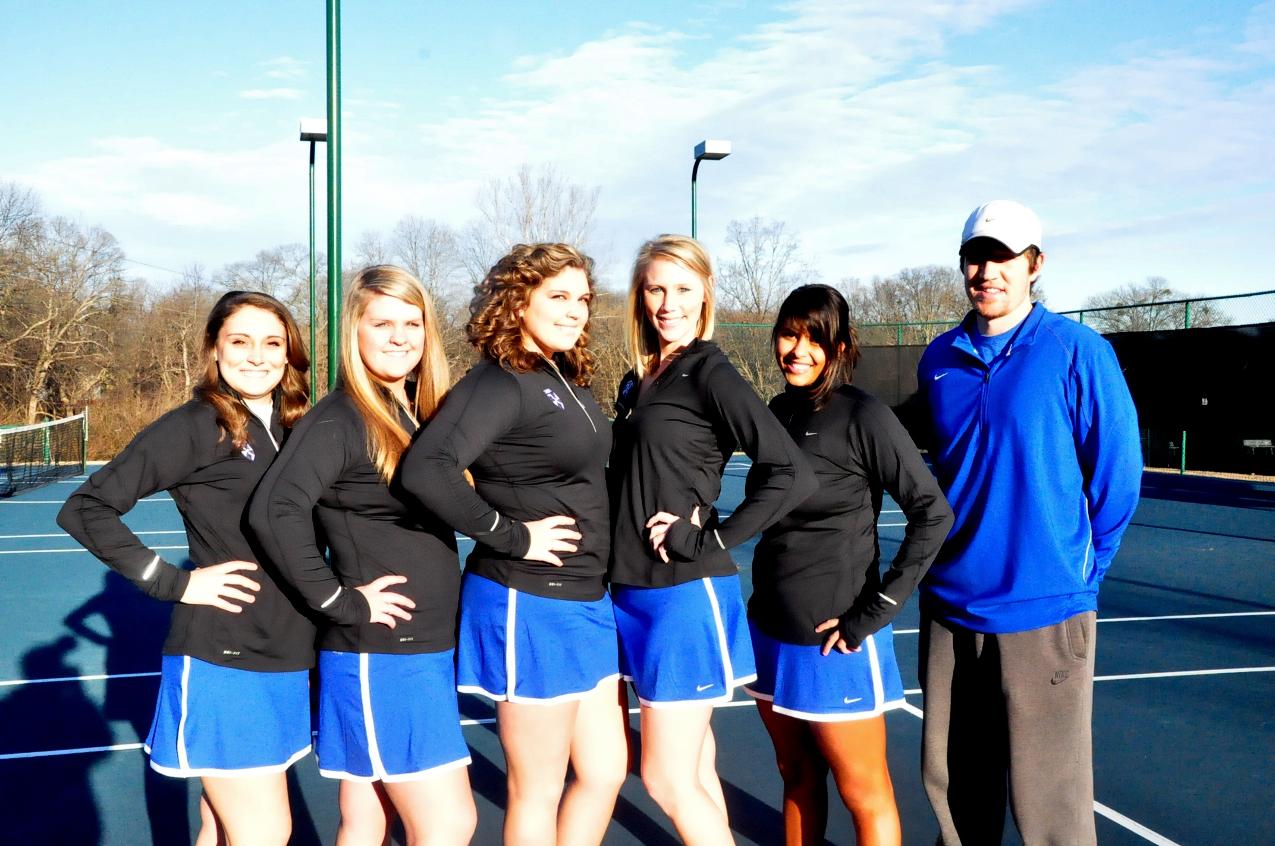 Women's Tennis storms past Southern Wesleyan 8-1