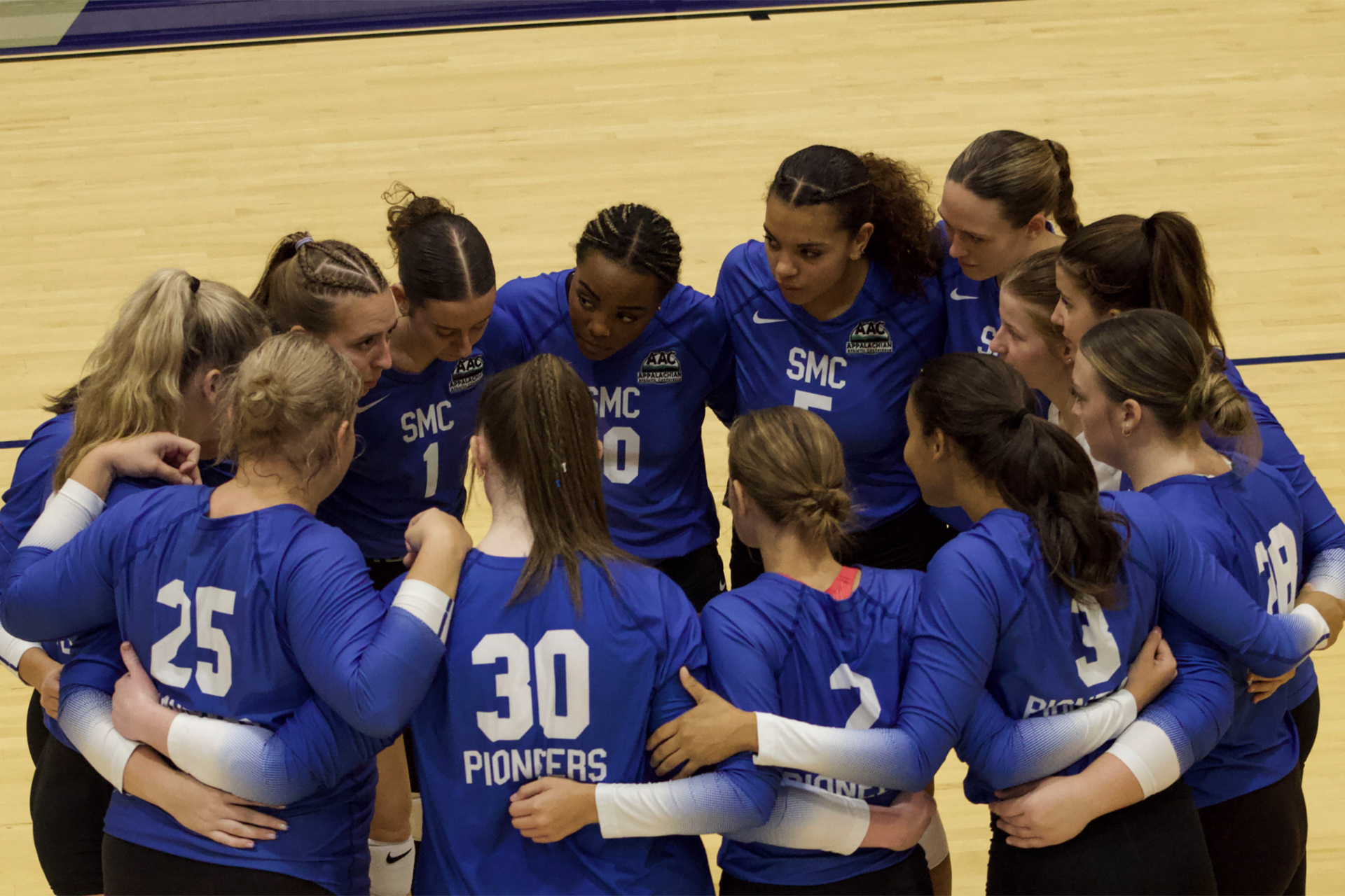 Balanced Attack Fuels SMC Volleyball Comeback Win at Truett McConnell
